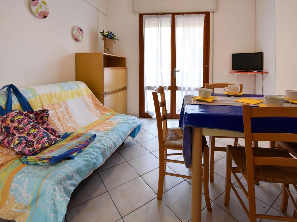 Apartment Casa Daniela-1 By Interhome โรโซลีนามาเร ภายนอก รูปภาพ